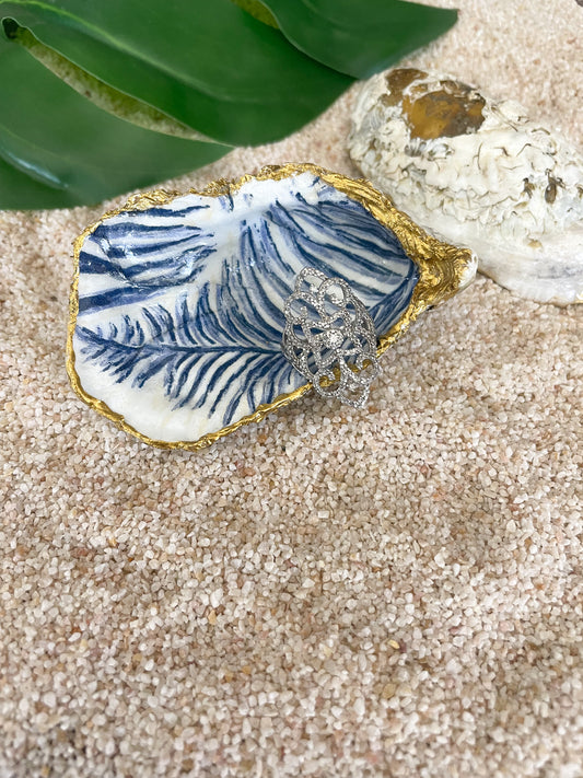 Blue Leaf Oyster Shell
